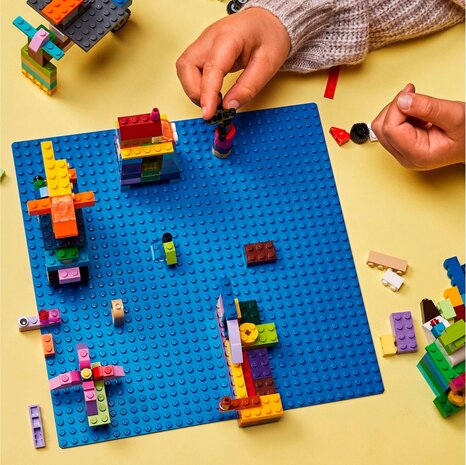 werkwoord Aan de overkant Krijger LEGO Huren Classic Blauwe bouwplaat - 11025 - BrickPlaza.nl - Dé LEGO  stenen webshop